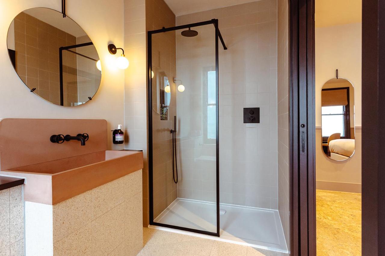 Port Hotel Истбурн Экстерьер фото