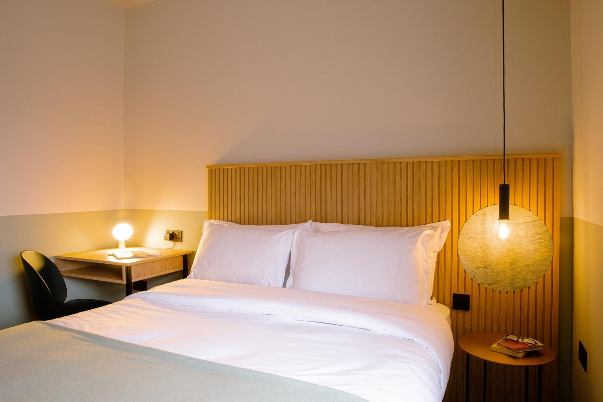 Port Hotel Истбурн Экстерьер фото